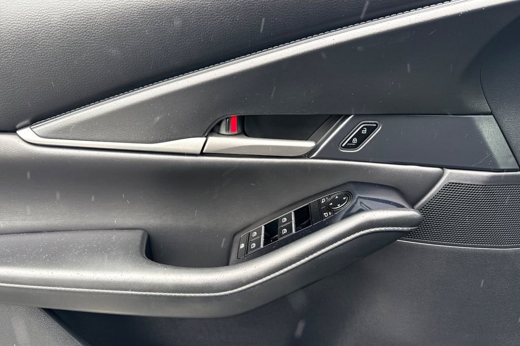 Used 2024 MAZDA CX-30 AWD 2.5 S w/ Select Sport Pkg image 17