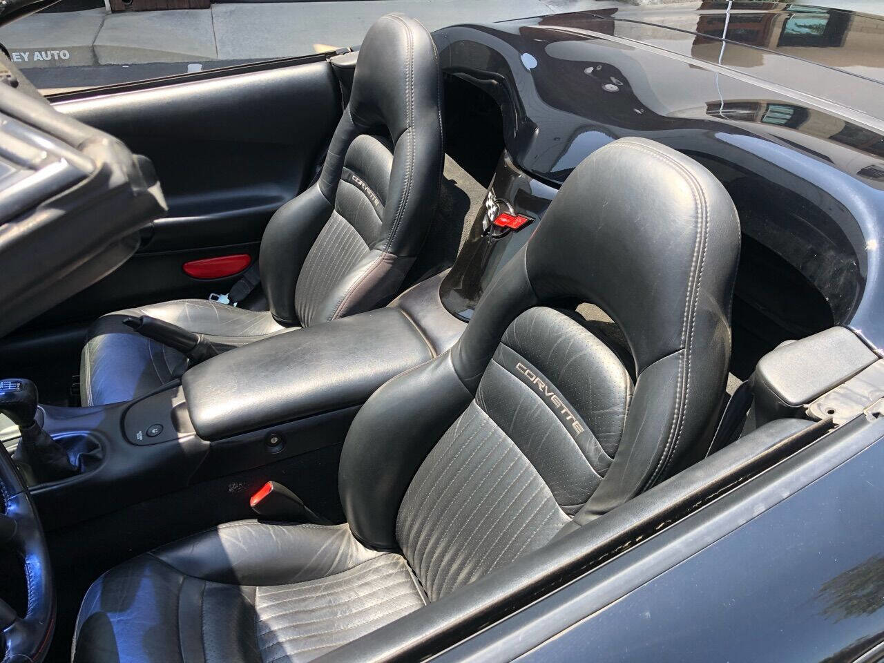 Used 1999 Chevrolet Corvette Convertible image 10