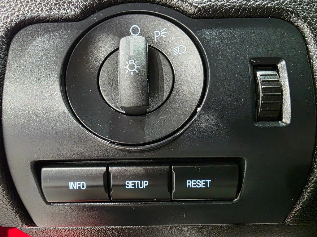 Used 2012 Ford Mustang Coupe image 30