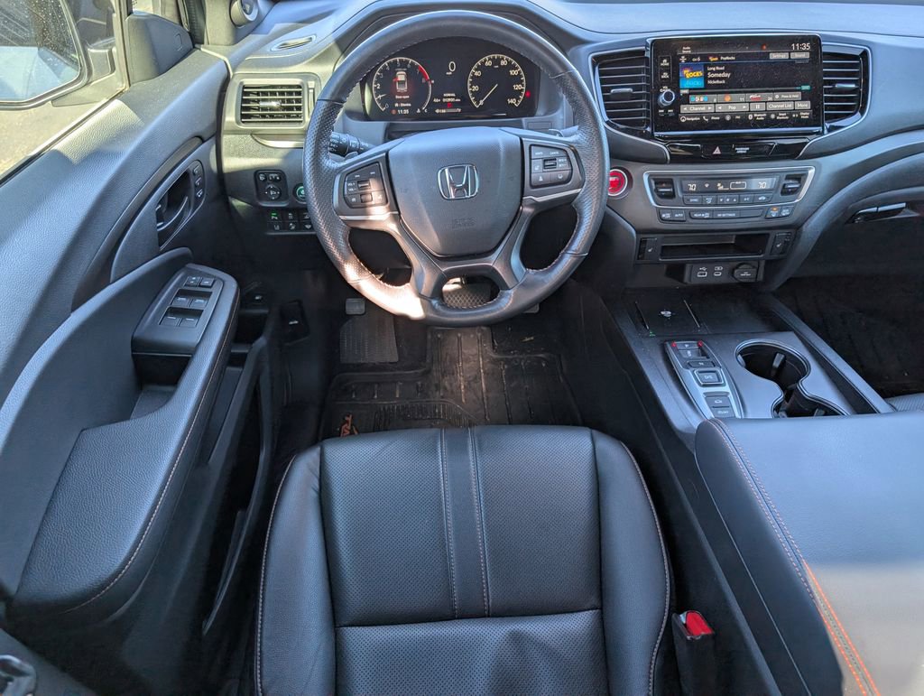 Used 2025 Honda Ridgeline TrailSport image 8