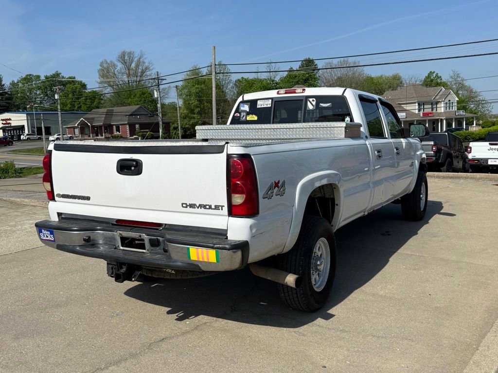 Used 2006 Chevrolet Silverado 3500 LT w/ Heavy-Duty Power Package image 6