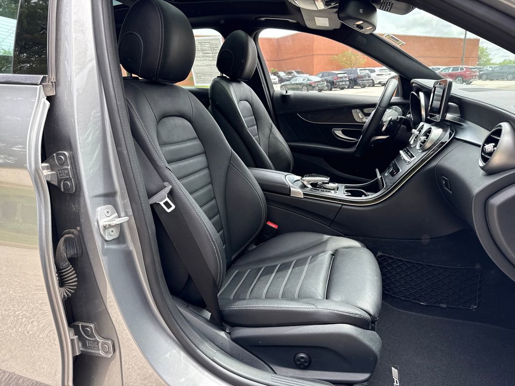 Used 2016 Mercedes-Benz C 450 AMG image 27