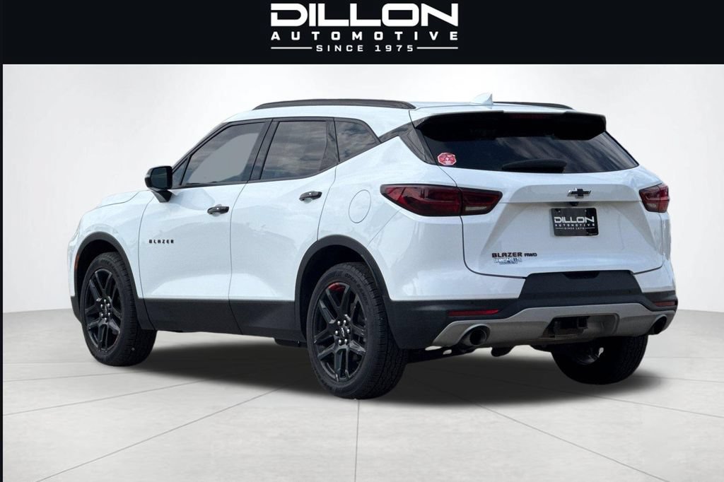 Used 2023 Chevrolet Blazer LT AWD/4WD image 6