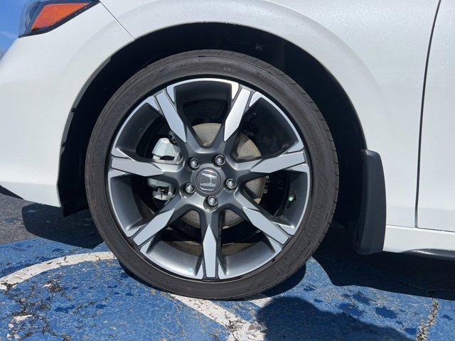 Certified 2025 Honda Civic Sport Touring image 12