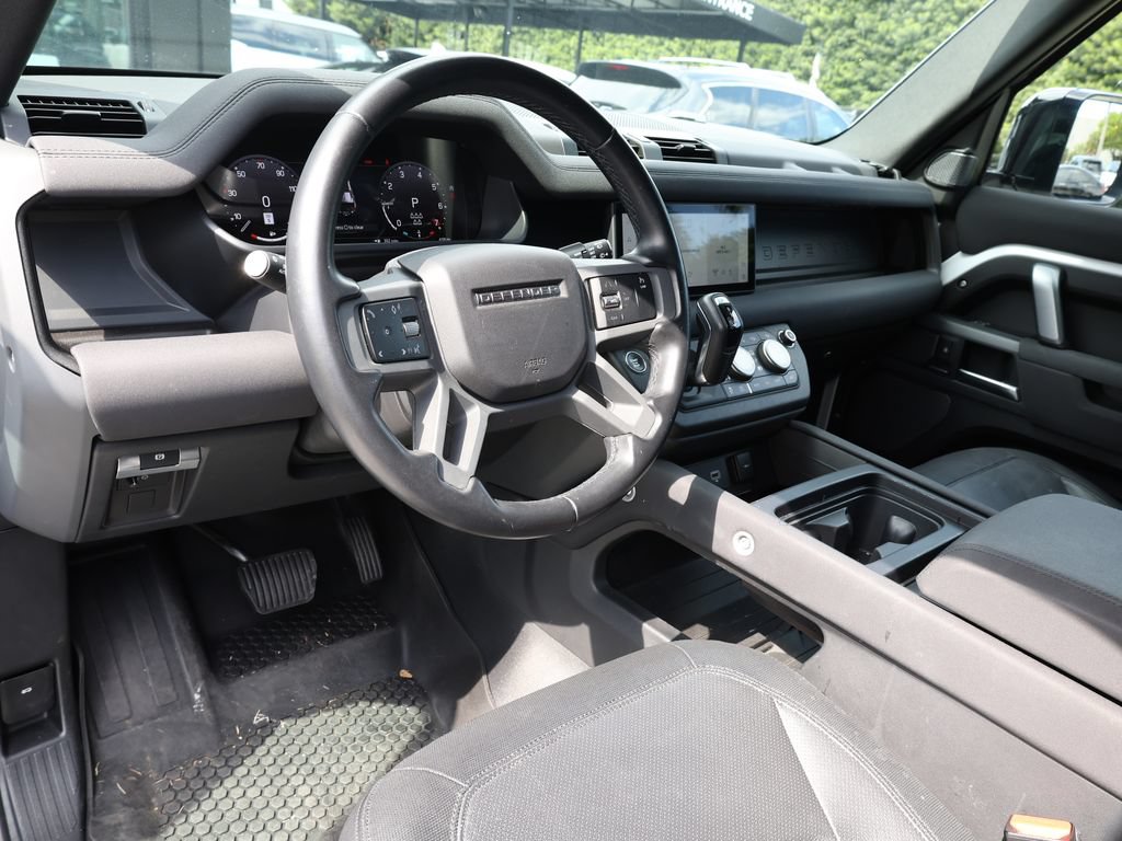 Used 2023 Land Rover Defender 110 X-Dynamic SE AWD/4WD image 15