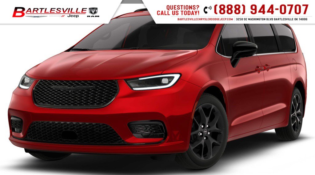 New 2026 Chrysler Pacifica Select