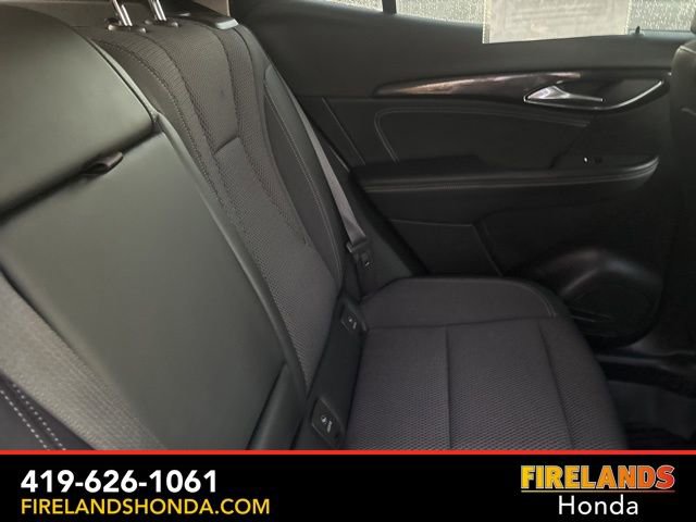 Used 2022 Buick Envision Preferred image 36