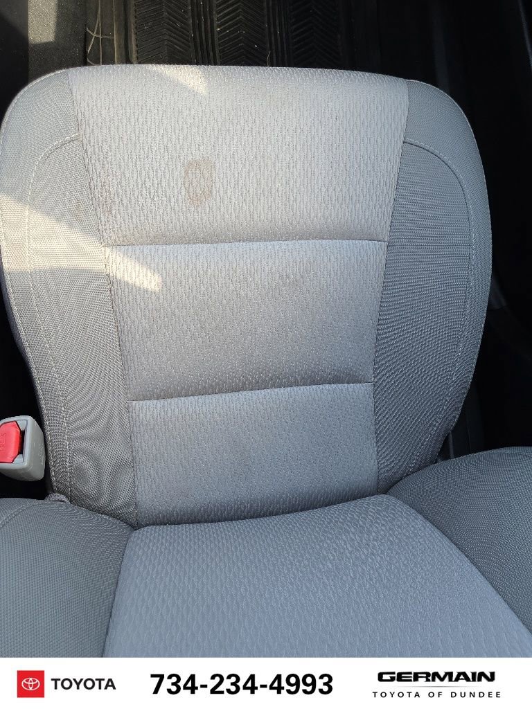 Used 2014 Toyota Corolla LE FWD image 27