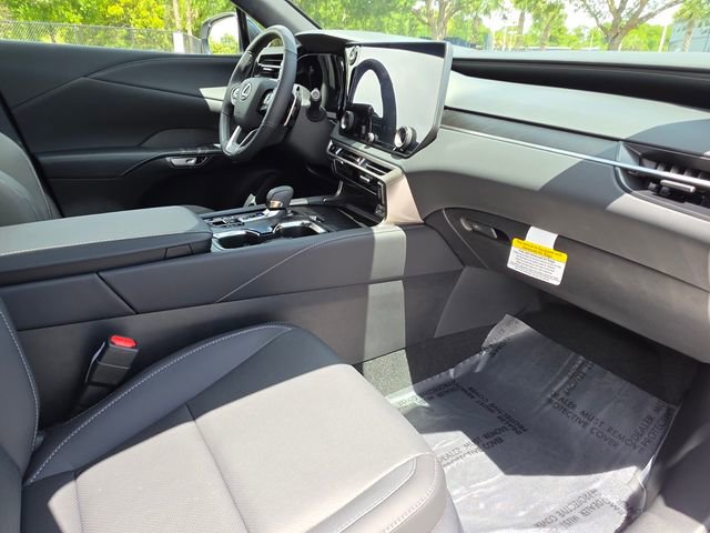 New 2026 Lexus RX 350 F Sport AWD/4WD image 9