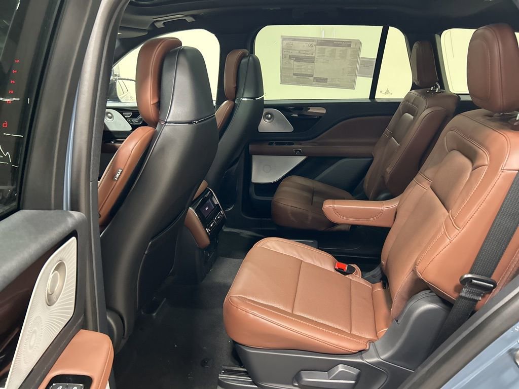 New 2026 Lincoln Aviator Reserve image 27