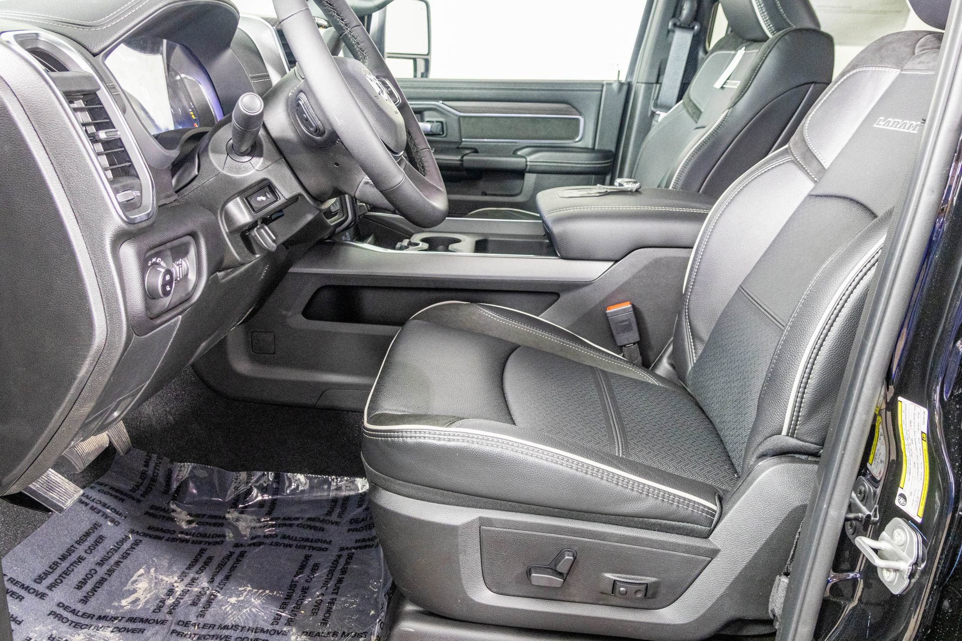 New 2026 RAM 2500 Laramie w/ Night Edition image 64