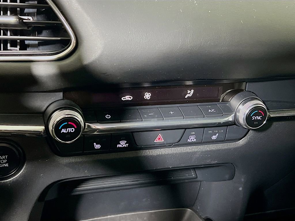 Used 2021 MAZDA CX-30 AWD 2.5 S w/ Premium Package image 14