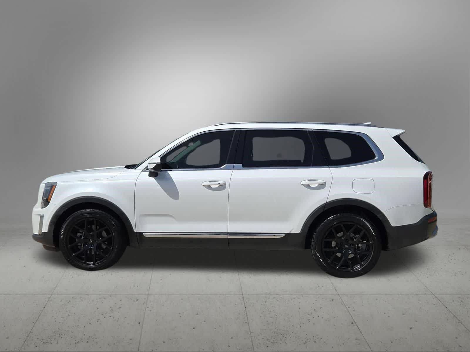 Used 2020 Kia Telluride EX FWD image 3