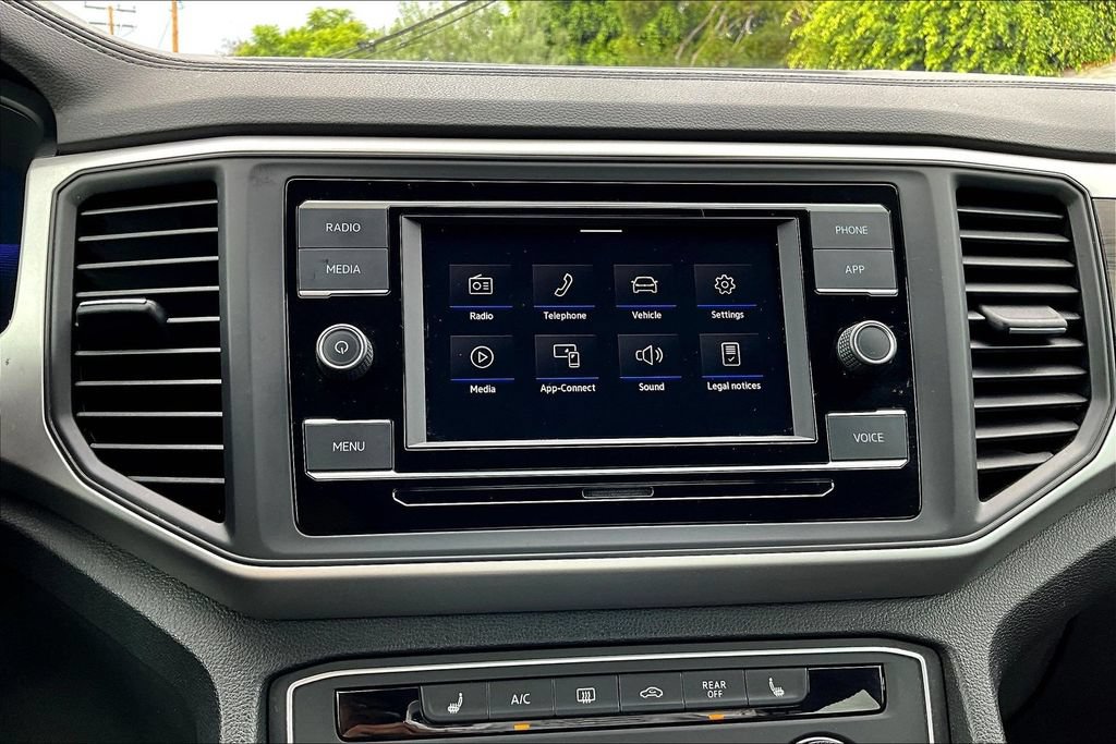 Used 2023 Volkswagen Atlas SE FWD image 16