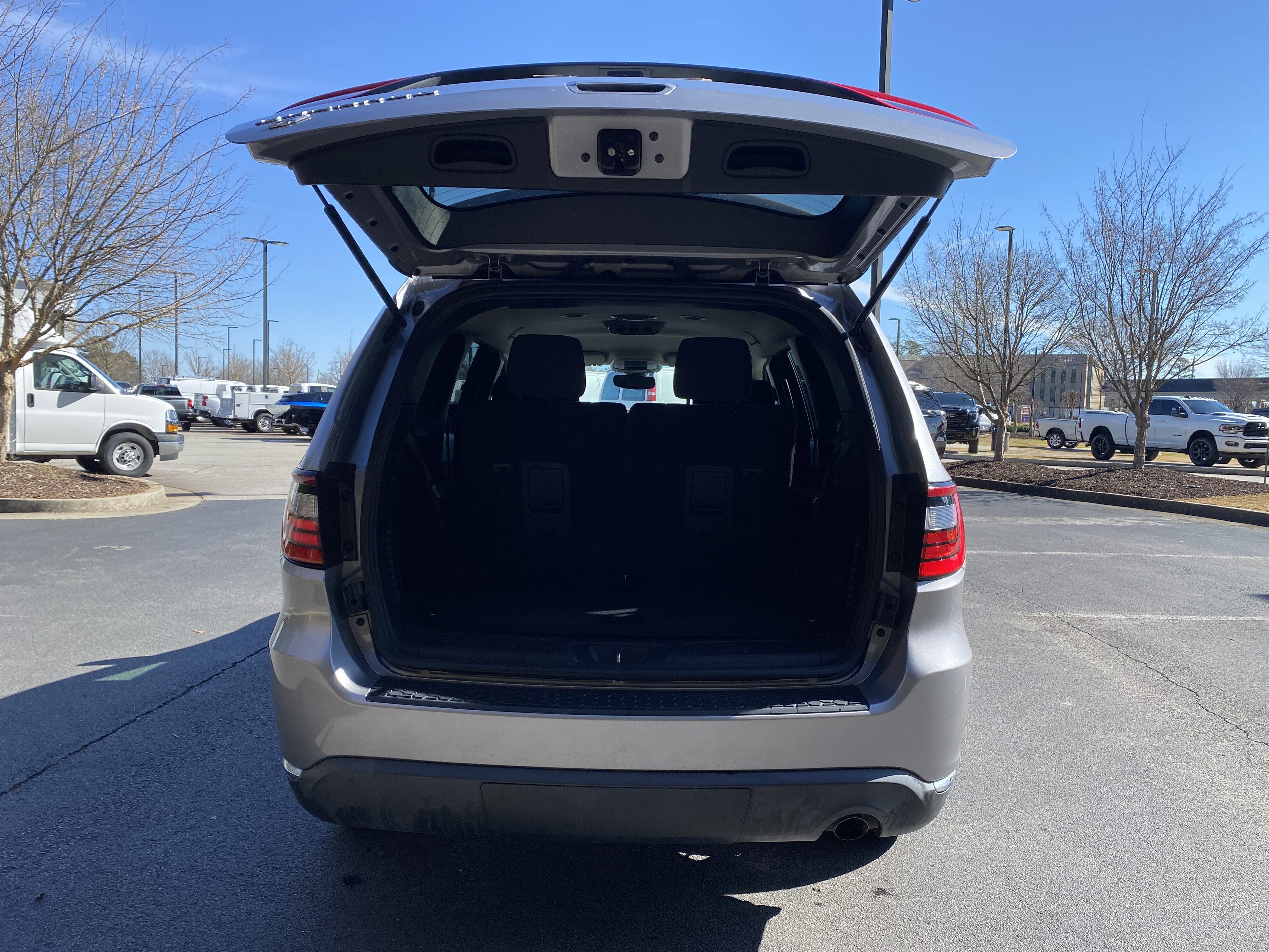 Used 2020 Dodge Durango SXT w/ 3rd Row Seating Group image 11