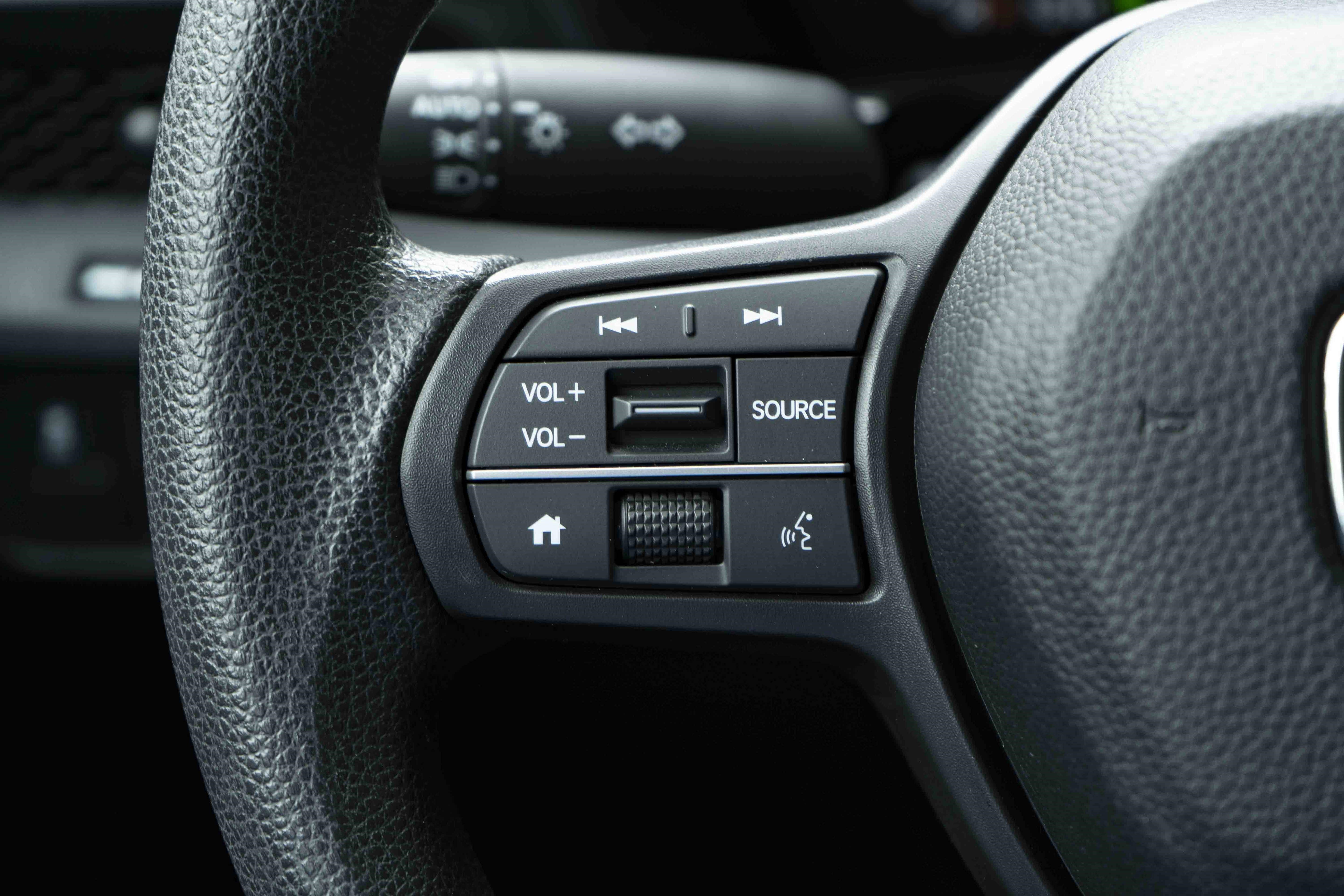 Used 2024 Honda CR-V LX image 20