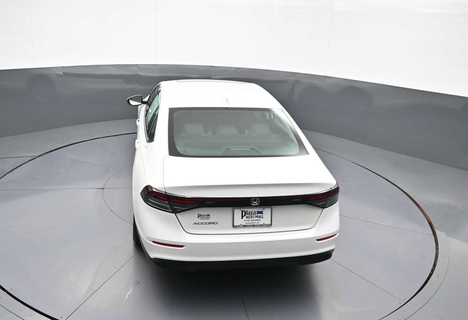 Used 2024 Honda Accord EX image 38