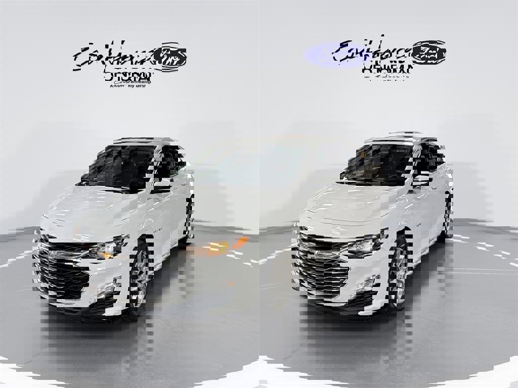 Used 2024 Chevrolet Malibu LT image 3