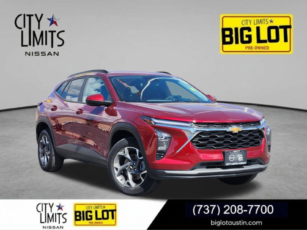 Used 2024 Chevrolet Trax LT w/ Driver Confidence Package