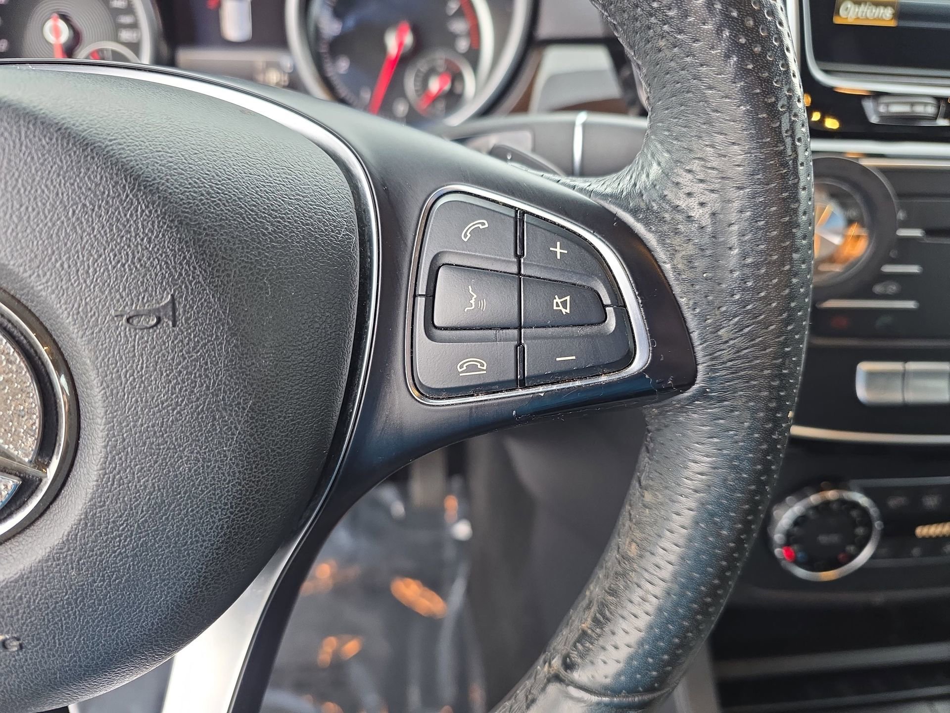 Used 2017 Mercedes-Benz GLE 350 image 18