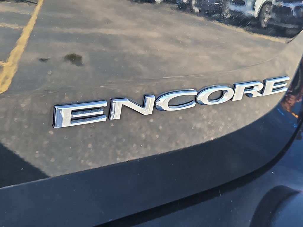 Used 2021 Buick Encore Preferred FWD image 9