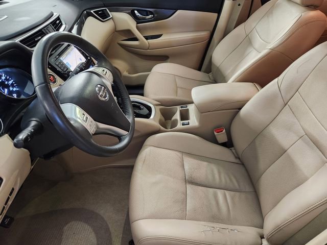 Used 2016 Nissan Rogue SL w/ SL Premium Package image 14