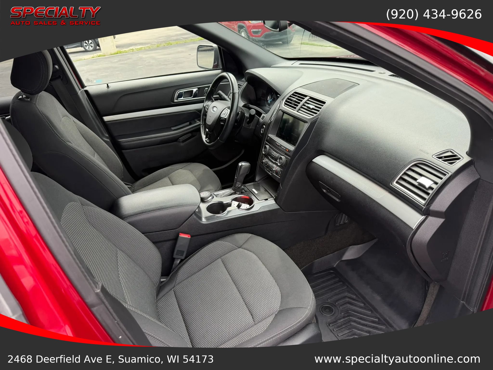 Used 2017 Ford Explorer XLT w/ Equipment Group 201A AWD/4WD image 22