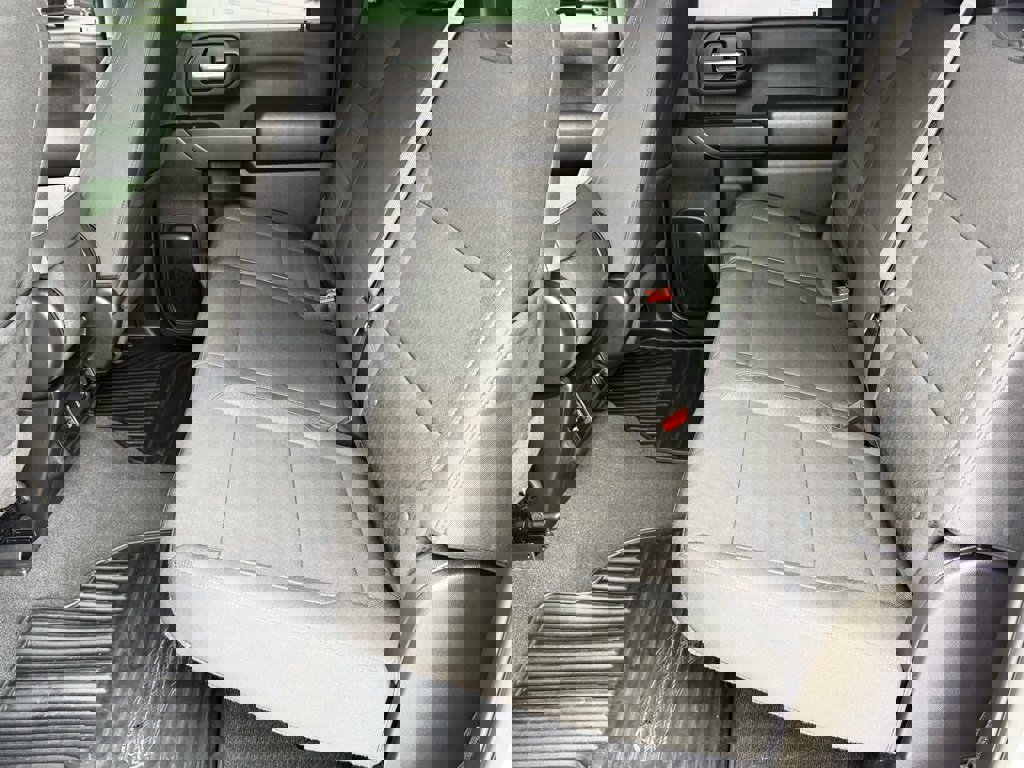 Used 2025 Chevrolet Silverado 2500 Custom w/ Custom Convenience Package image 35