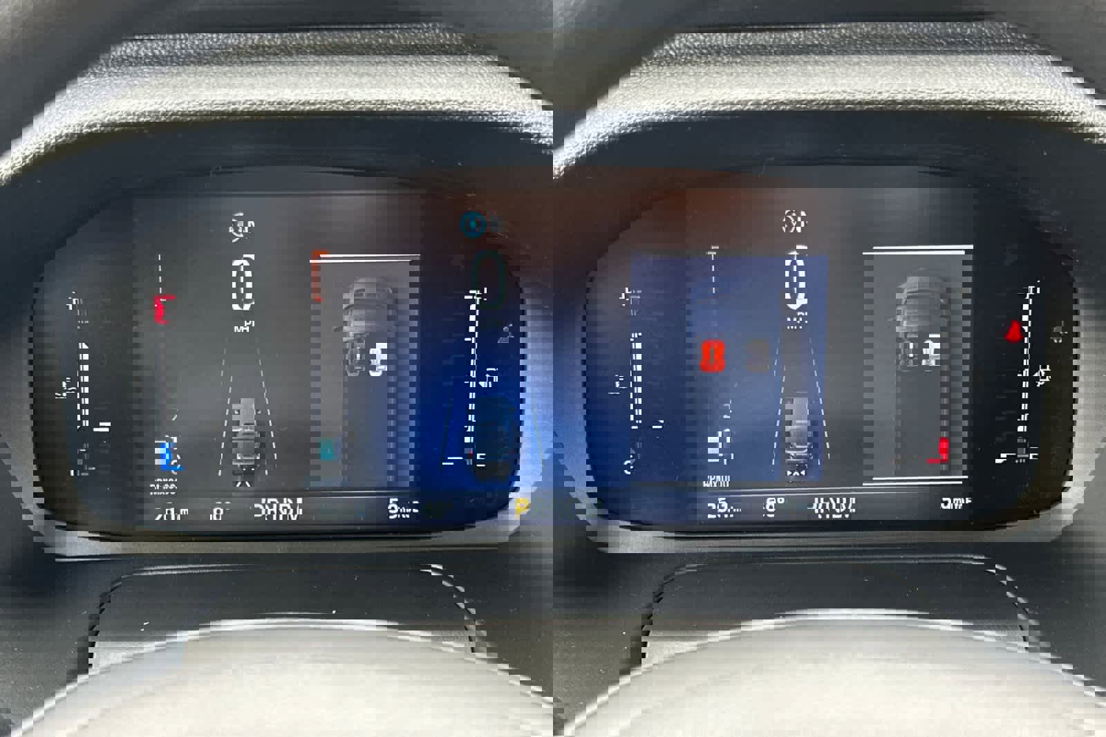 New 2026 Ford Transit 250 148 Medium Roof w/ Load Area Protection Package image 24