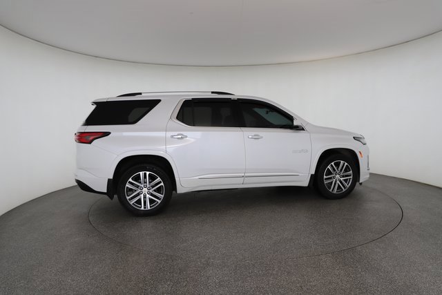 Used 2024 Chevrolet Traverse High Country image 21