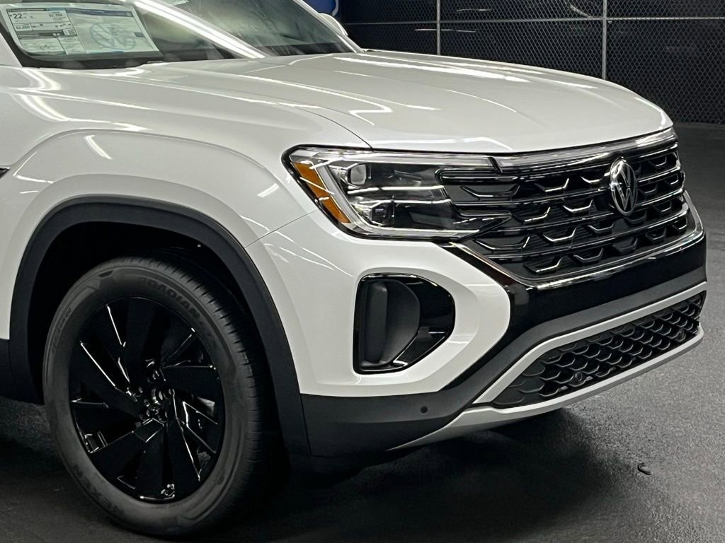 New 2026 Volkswagen Atlas Cross Sport SE AWD/4WD image 43