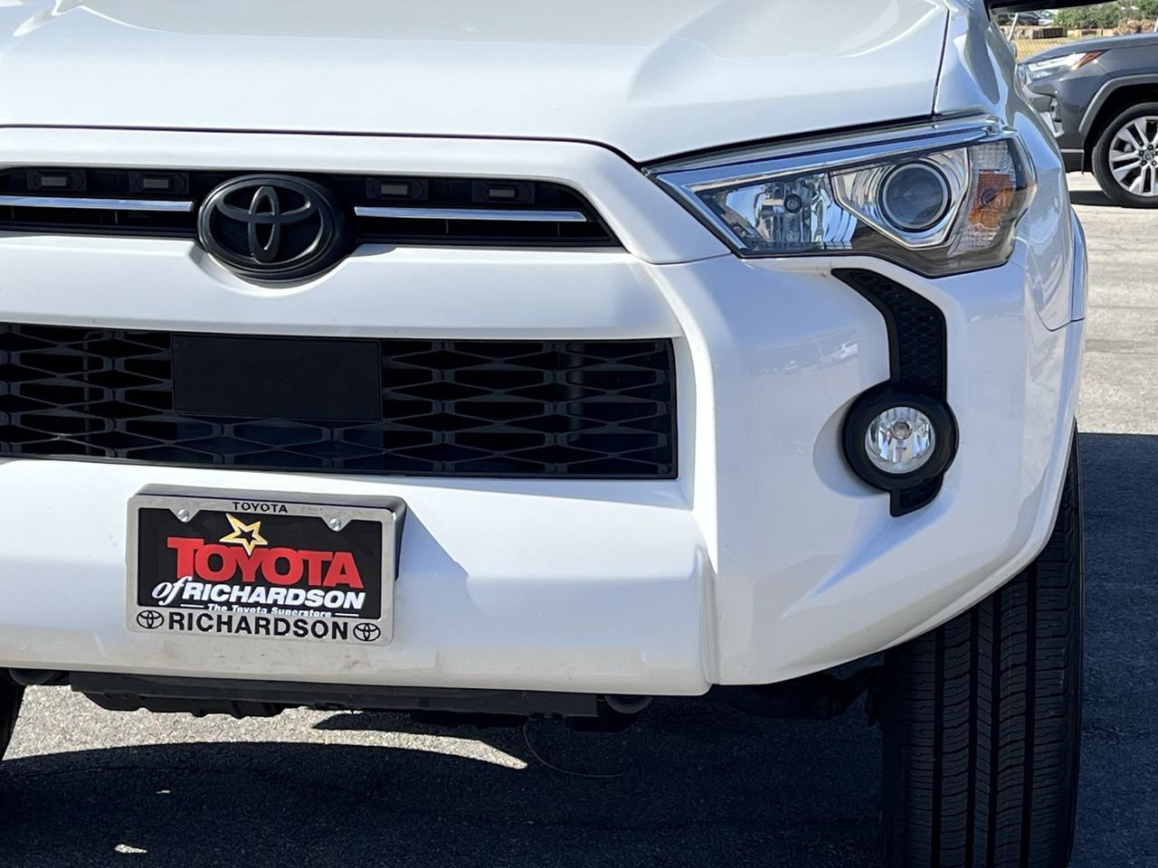Used 2020 Toyota 4Runner SR5 RWD image 8
