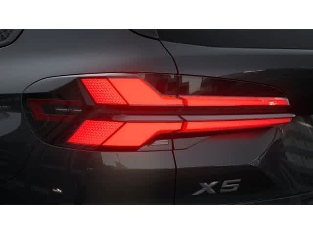 New 2026 BMW X5 sDrive40i w/ M Sport Package RWD image 8