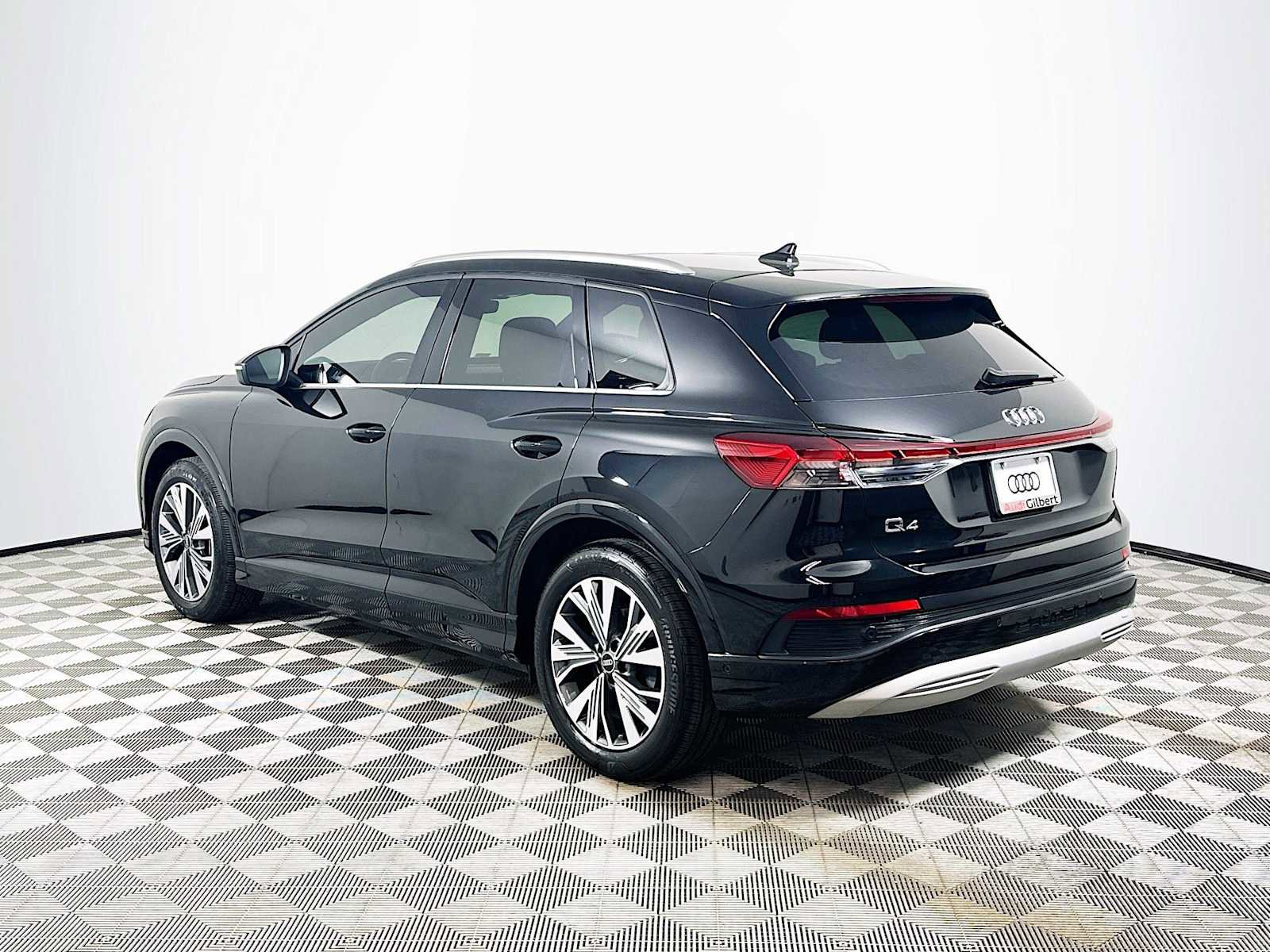Certified 2023 Audi Q4 e-tron Premium Plus w/ Premium Plus RWD image 5