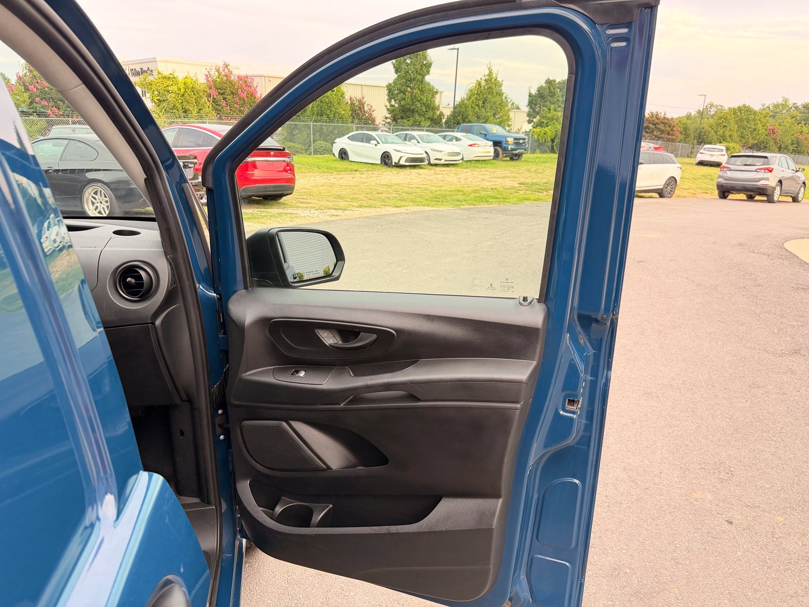 Used 2019 Mercedes-Benz Metris image 21