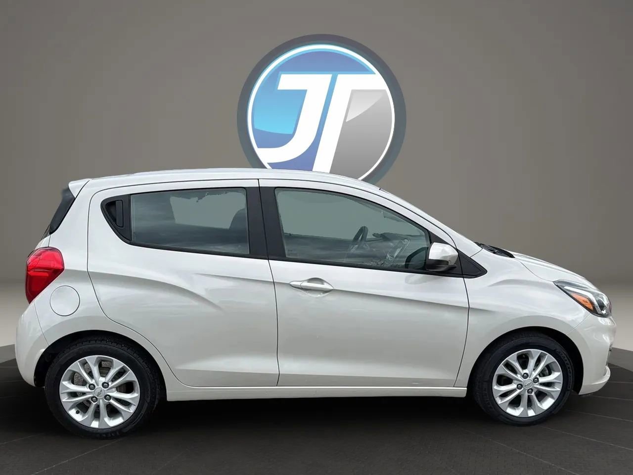 Used 2020 Chevrolet Spark LT FWD image 4