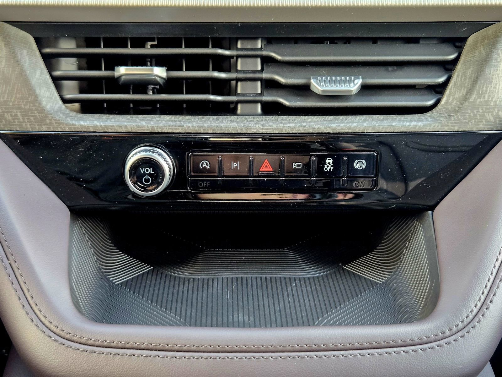 New 2026 Ford Explorer Platinum image 20