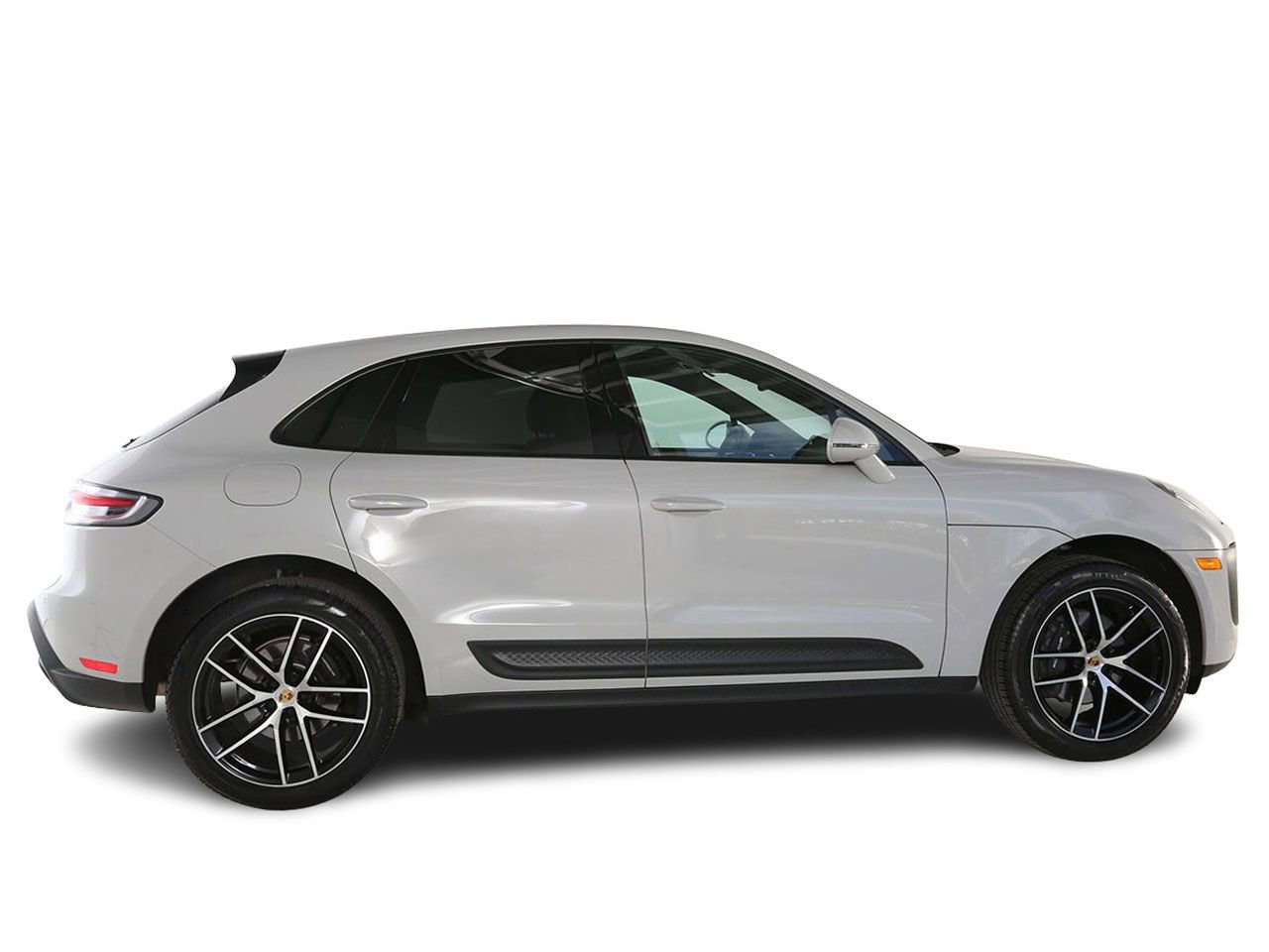 Used 2024 Porsche Macan AWD/4WD image 5
