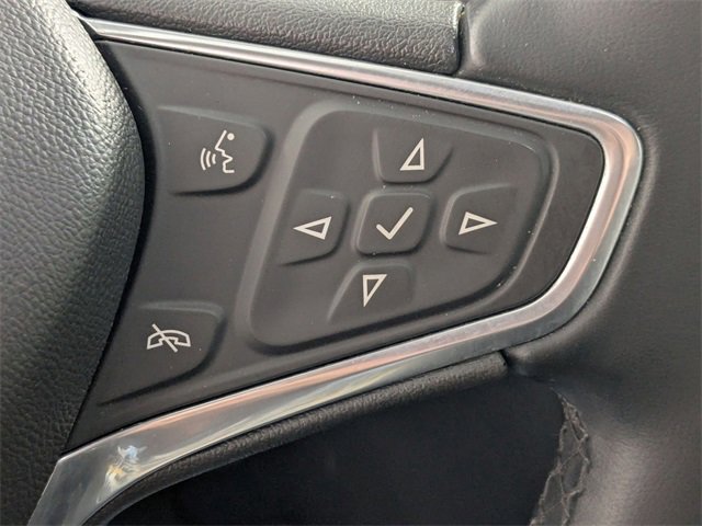 Used 2023 Chevrolet Equinox LT w/ Driver Convenience Package image 17