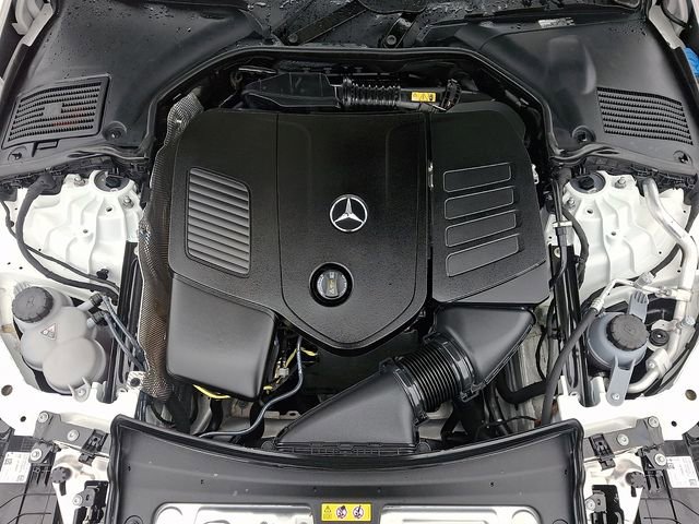 Used 2025 Mercedes-Benz C 300 4MATIC Sedan image 31