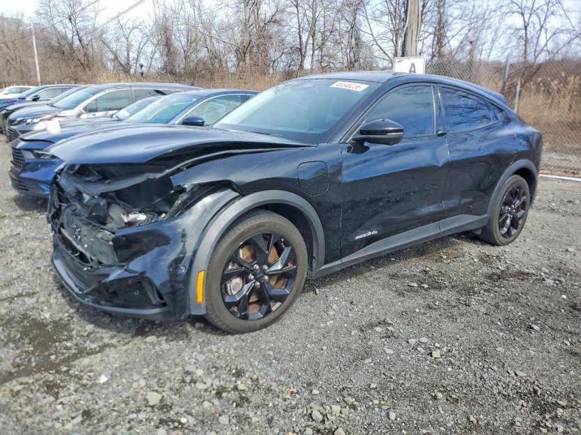 Used 2024 Ford Mustang Mach-E Select w/ Comfort Package Lite image 3