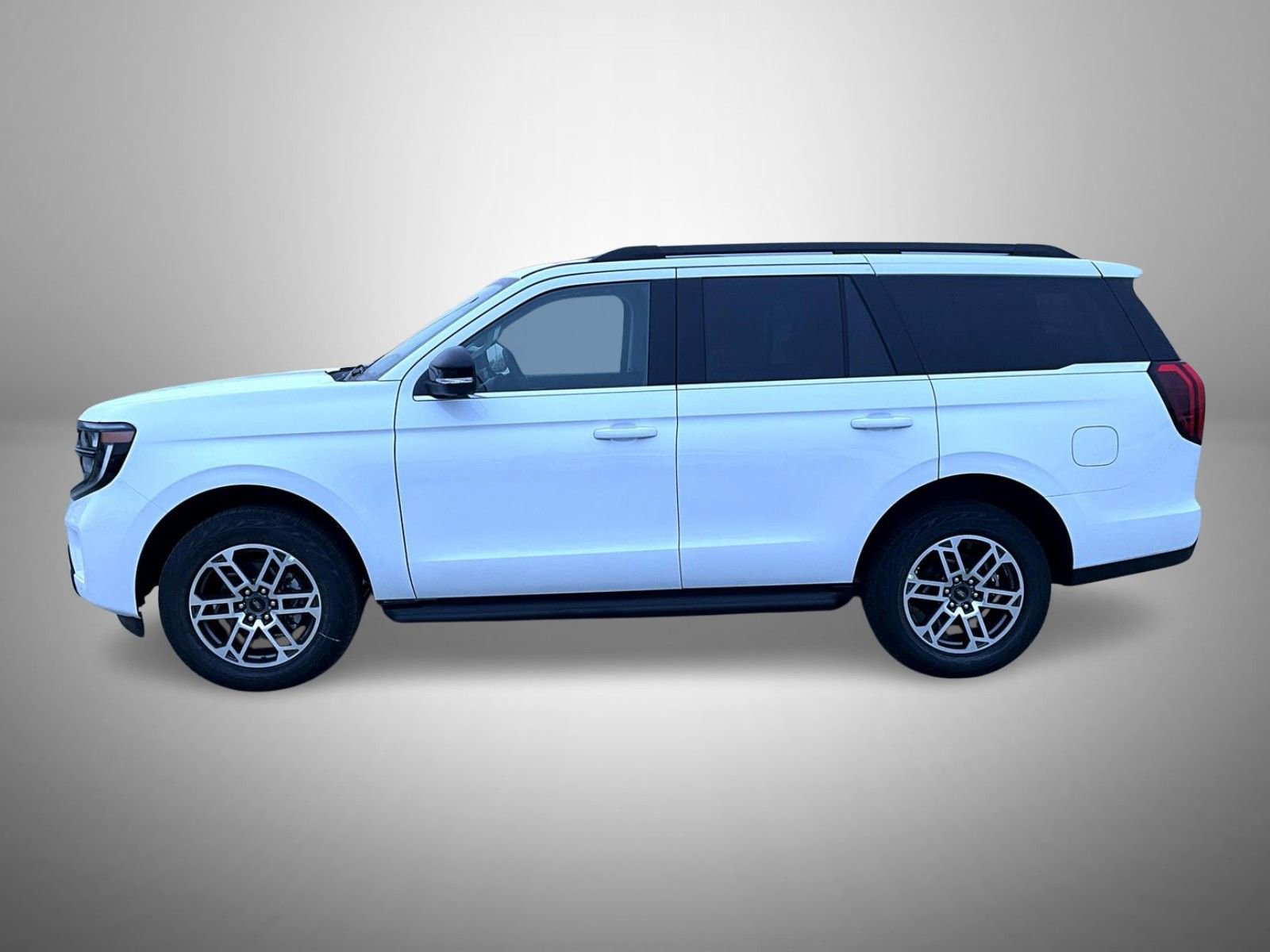 New 2026 Ford Expedition Active image 8