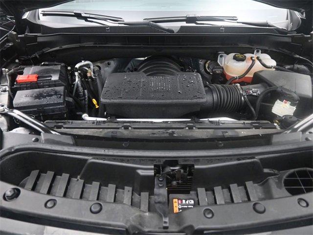 Used 2024 Chevrolet Tahoe Z71 w/ Luxury Package image 24