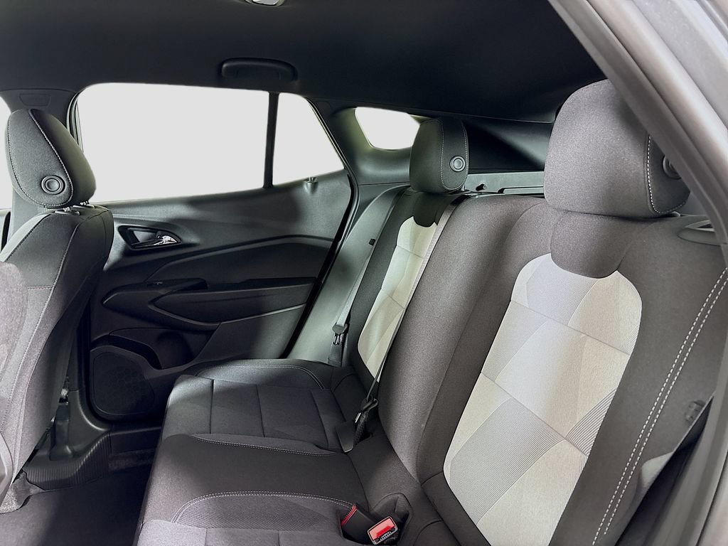 New 2026 Chevrolet Trax RS w/ Driver Confidence Package FWD image 21