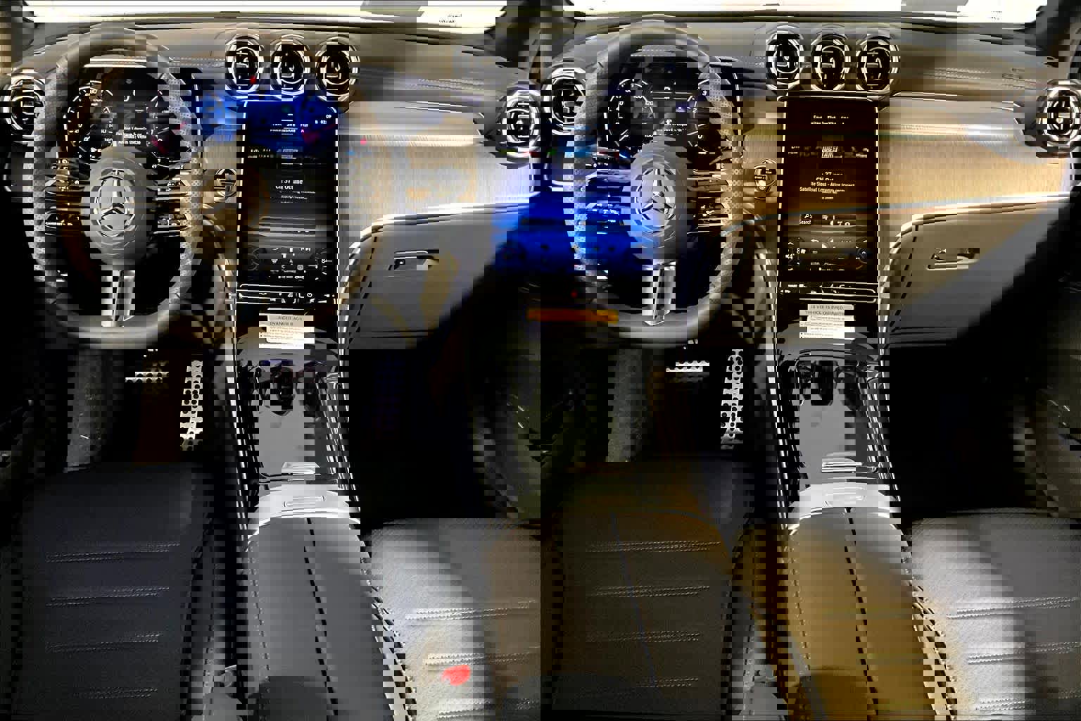 New 2026 Mercedes-Benz GLC 300 4MATIC image 7