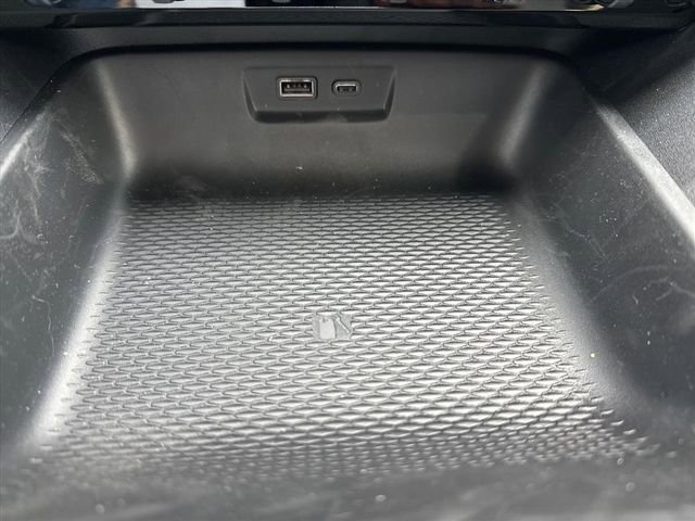 New 2026 GMC Terrain Elevation FWD image 32