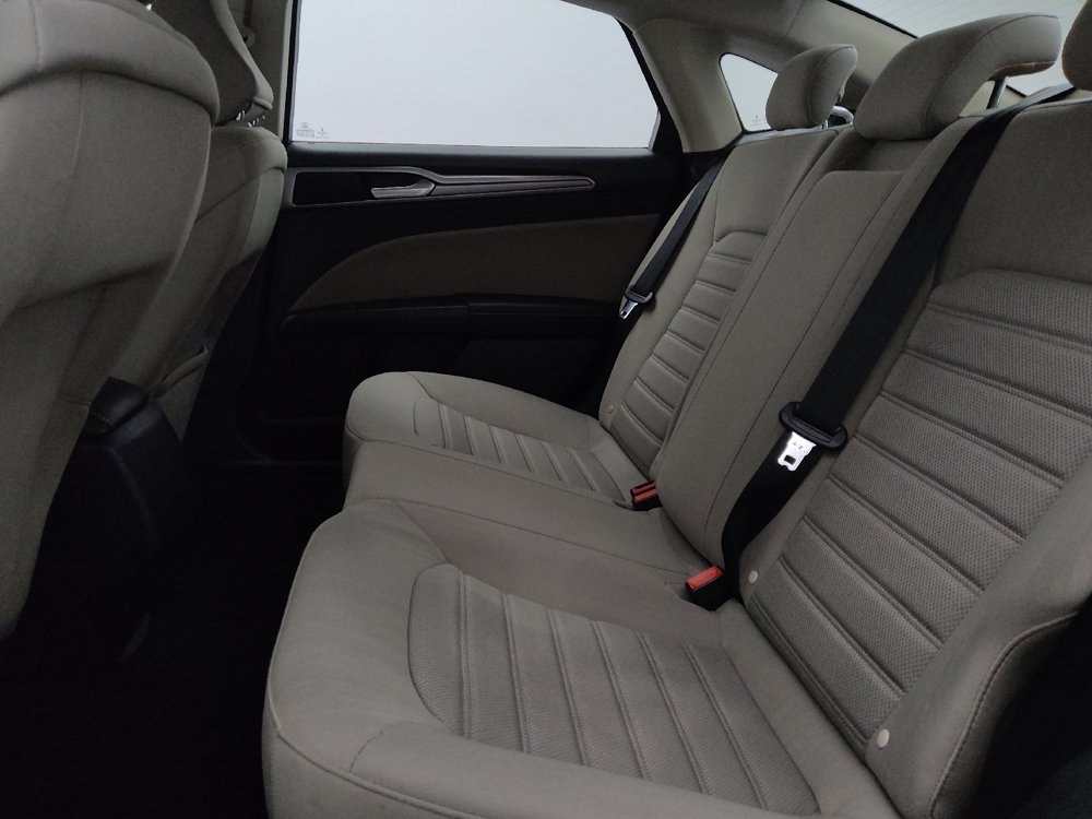 Used 2020 Ford Fusion S FWD image 18