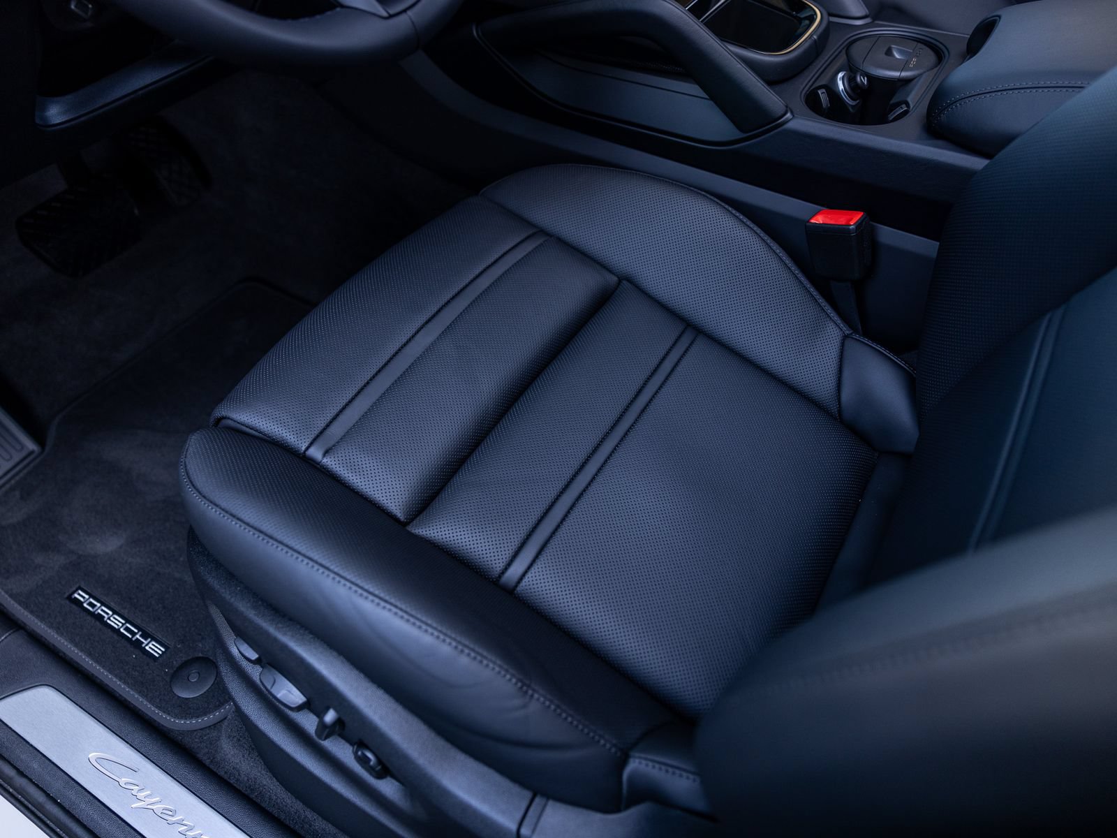 New 2026 Porsche Cayenne AWD/4WD image 50