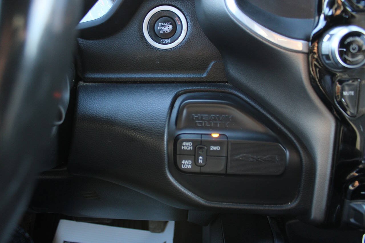 Used 2020 RAM 2500 Laramie w/ Night Edition AWD/4WD image 30