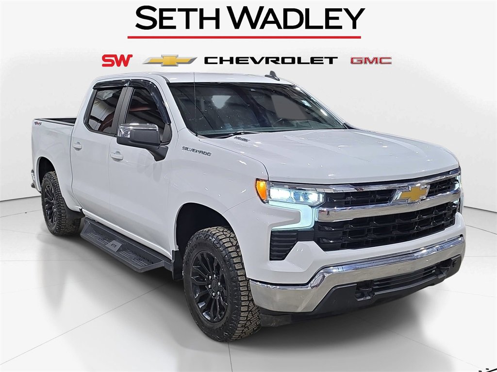 Used 2023 Chevrolet Silverado 1500 LT image 1